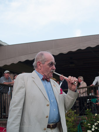 Horn Blowing Amateur Div.
